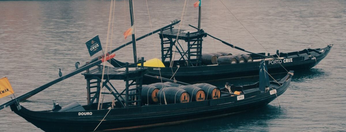 Šokira li putovanje vino? Svakako da! Ni čovjek nije u punoj formi nakon duge plovidbe, vožnje ili leta