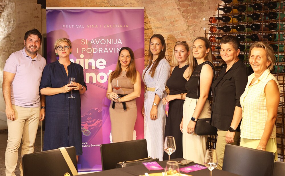 Dvorac Dvorac Janković tijekom vinskog festivala u Slavoniji i Podravini.