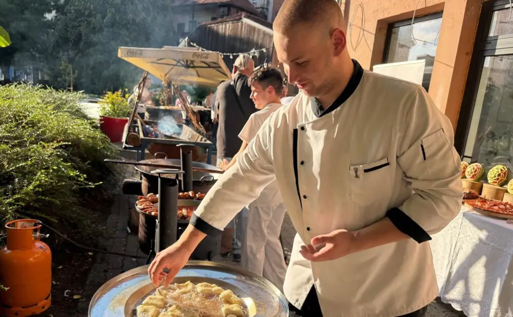 Večer Srijema i Slavonije promovirala je tradiciju, gostoljubivost i lokalne proizvode istoka Hrvatske.