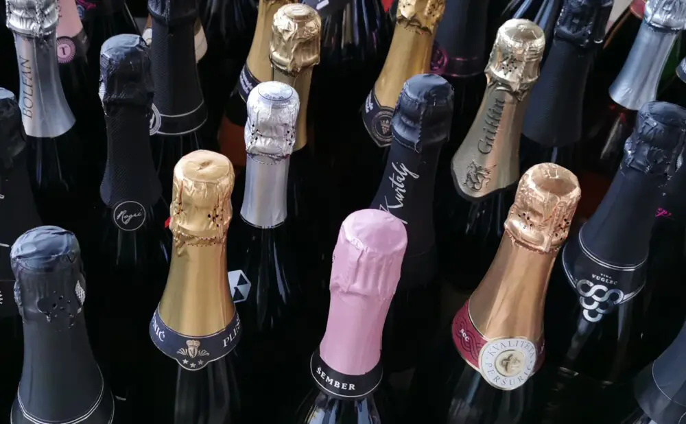 Vinyl records and wine as collector's passions inspired this story about gifts for wine lovers.