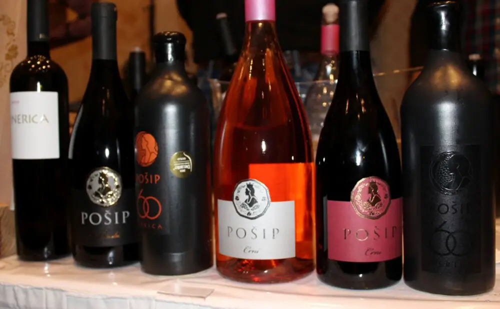 Vinarija Nerica predstavila je bijeli, ružičasti i rijetki crni pošip s Korčule.