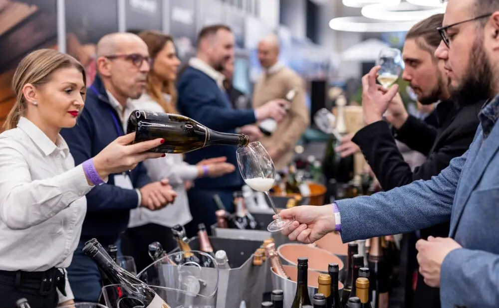 WineOS donosi nove berbe, stručna događanja i prilike za poslovno umrežavanje uoči nove sezone.